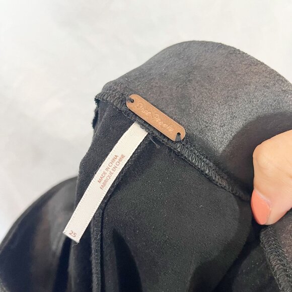 Free People Star Stud Skinny Pants Vegan Leather Black Pull On Boho - Size 25 - Picture 4 of 8